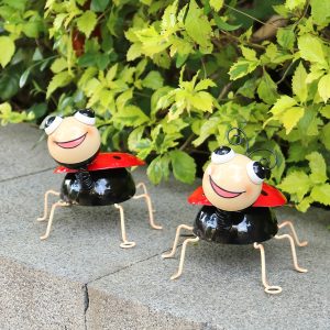 Metal Yard Art Garden Decor for Outside Cute Ladybugs Lawn Patio Ornaments Backyard Decorations Garden Gifts for Mom - Set of 2