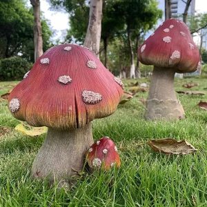 1pc Optional Size Simulated Mushroom Statue Decoration, Simulated Botanical Garden Resin Crafts Decoration, Creative Room Lawn And Outdoor Garden Courtyard Decoration For Kindergarten, Can Be Given As Holiday Gifts